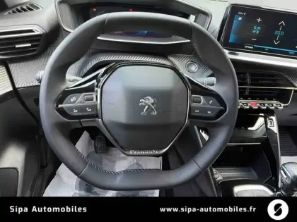 Photo 13 Peugeot 208  PureTech 100 S&S BVM6