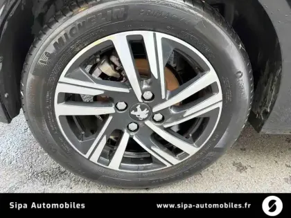 Photo 19 Peugeot 208  PureTech 100 S&S BVM6