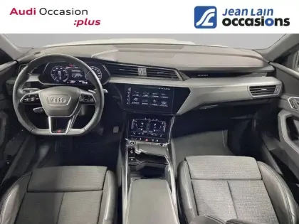 Photo 17 Audi E-tron  55 quattro 408 ch