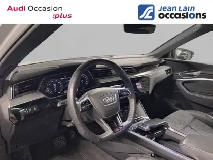 Photo 10 Audi E-tron  55 quattro 408 ch