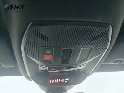Photo 42 Peugeot 308  PHEV 225 e-EAT8