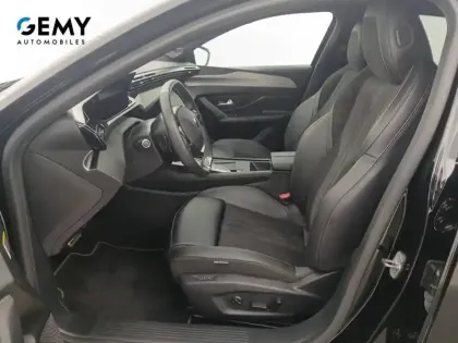 Photo 31 Peugeot 308  PHEV 225 e-EAT8
