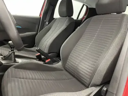 Photo 13 Peugeot 208  PureTech 100 S&S BVM6