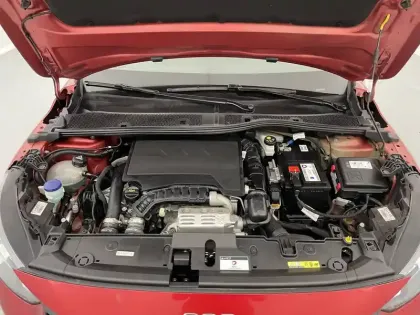 Photo 20 Peugeot 208  PureTech 100 S&S BVM6