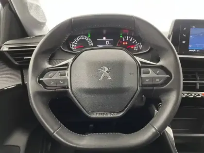 Photo 22 Peugeot 208  PureTech 100 S&S BVM6
