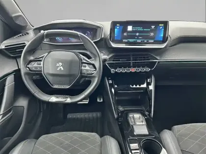 Photo 7 Peugeot 208  Electrique 50 kWh 136ch