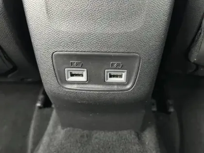 Photo 14 Peugeot 208  Electrique 50 kWh 136ch