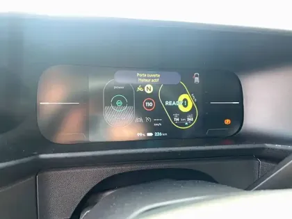 Photo 16 Renault Twingo  E-Tech Electrique 80 ch autonomie urbaine