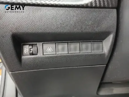 Photo 20 Peugeot 2008  PureTech 100 S&S BVM6