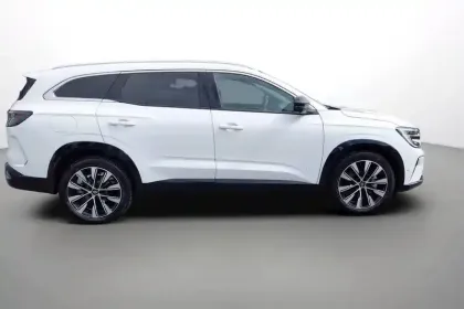 Photo 6 Renault Espace  E-Tech full hybrid 200 GSR2