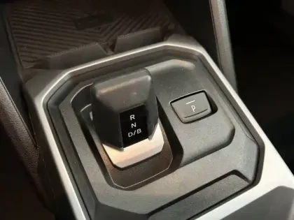 Photo 21 Dacia Duster  Hybrid 140