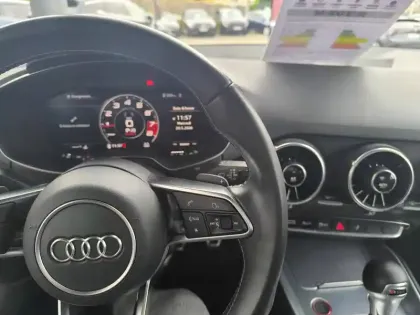 Photo 10 Audi Tt S Coupé 2.0 TFSI 310 S tronic 6 Quaro