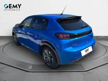 Photo 6 Peugeot 208  Electrique 50 kWh 136ch