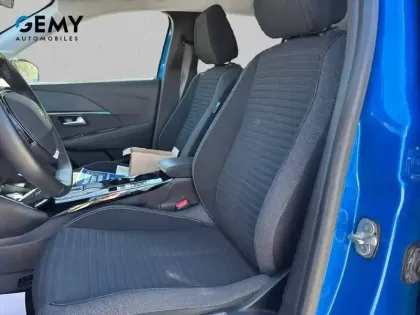 Photo 8 Peugeot 208  Electrique 50 kWh 136ch