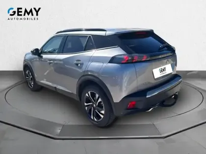 Photo 6 Peugeot 2008  PureTech 130 S&S BVM6