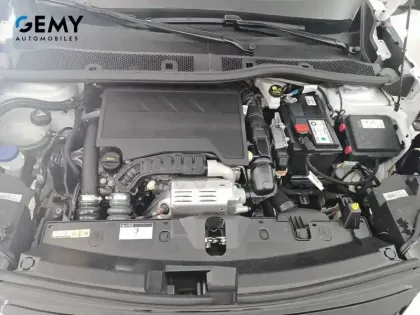 Photo 31 Peugeot 2008  PureTech 130 S&S EAT8