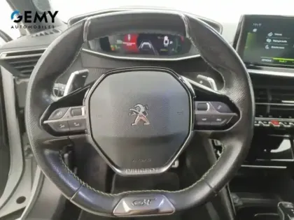 Photo 14 Peugeot 2008  PureTech 130 S&S EAT8