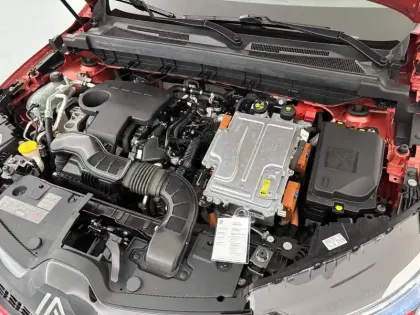 Photo 50 Renault Arkana  E-Tech 145 - 23