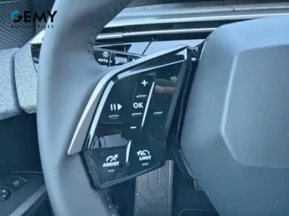 Photo 11 Peugeot 3008  Electrique 210 ch 73 kWh