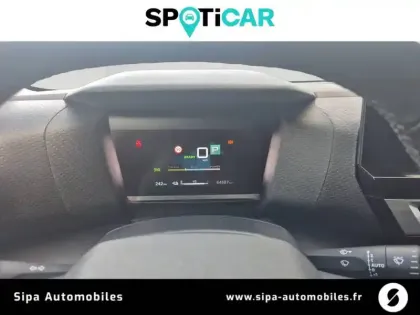 Photo 16 Citroën C4 e- 136 ch Automatique