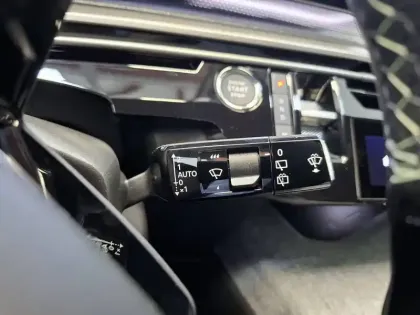 Photo 28 Peugeot 5008  Hybrid 145 ch e-DCS6