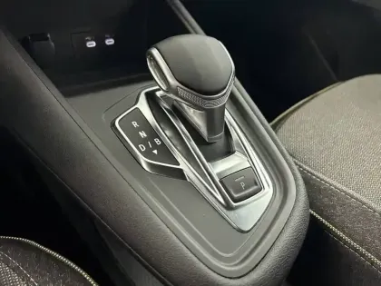 Photo 21 Renault Symbioz  E-Tech full hybrid 145