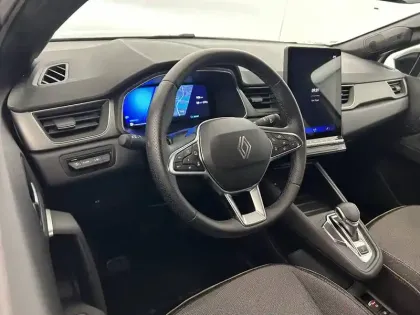 Photo 18 Renault Symbioz  E-Tech full hybrid 145