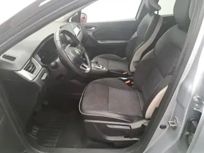 Photo 27 Renault Captur  mild hybrid 160 EDC