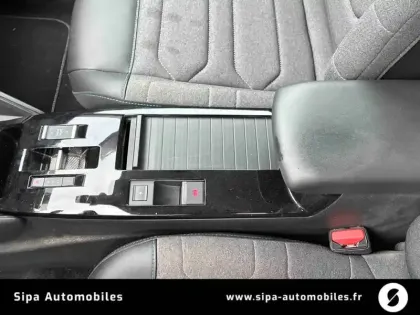 Photo 19 Citroën C4 e- 136 ch Automatique