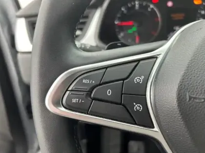 Photo 38 Renault Captur  Blue dCi 115 EDC