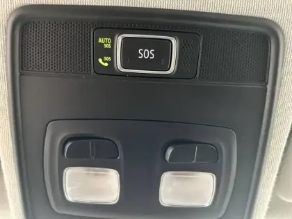 Photo 44 Renault Captur  Blue dCi 115 EDC