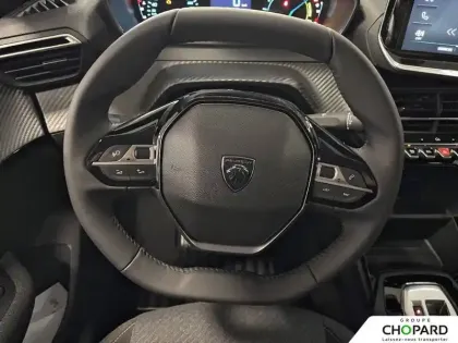 Photo 13 Peugeot 208  Hybrid 110 ch e-DCS6