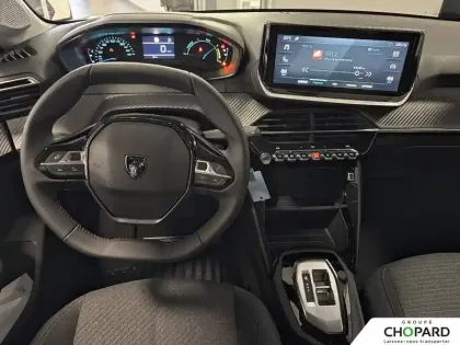 Photo 12 Peugeot 208  Hybrid 110 ch e-DCS6