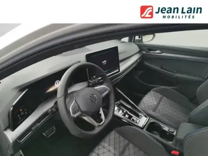 Photo 10 Volkswagen Golf  1.5 eTSI EVO2 150 DSG7