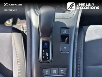 Photo 12 Lexus Lbx  2WD
