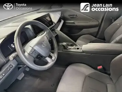 Photo 10 Toyota C-HR  Hybride 200