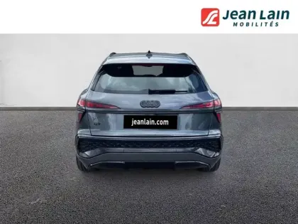 Photo 5 Audi Q3  TFSI 150 ch Hybride S tronic 7