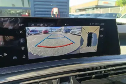 Photo 27 Peugeot 3008  Hybrid 136 e-DCS6