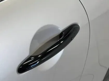 Photo 13 Mini Mini Hatch 3 Portes Cooper 136 ch DKG7