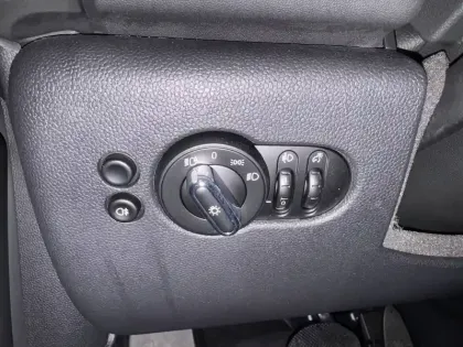 Photo 26 Mini Mini Hatch 3 Portes Cooper 136 ch DKG7