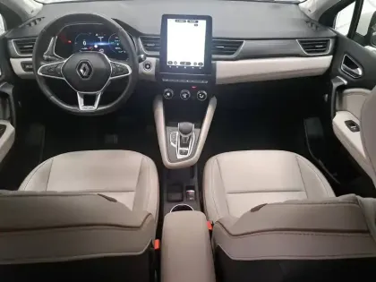 Photo 43 Renault Captur  E-Tech Plug-in 160