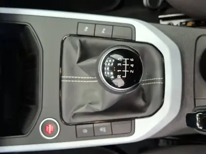 Photo 30 Seat Arona  1.0 TSI 110 ch Start/Stop BVM6