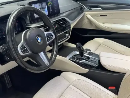 Photo 5 BMW Serie 5 540d TwinPower Turbo xDrive 340 ch BVA8