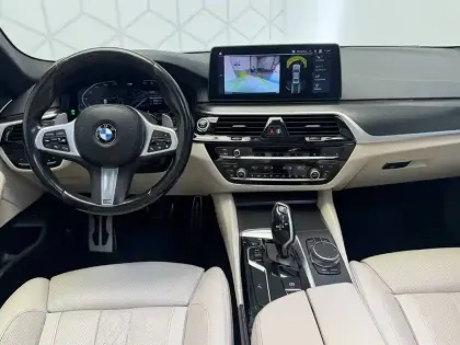 Photo 6 BMW Serie 5 540d TwinPower Turbo xDrive 340 ch BVA8