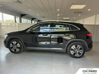 Photo 31 Mercedes GLA  200 d 8G-DCT