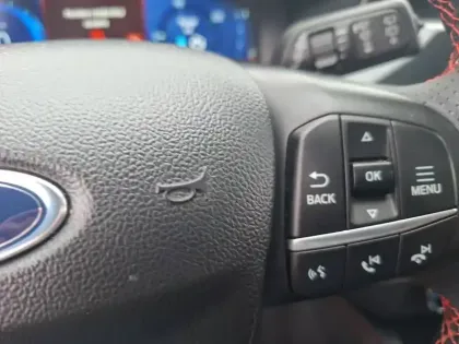 Photo 18 Ford Kuga  2.5 Duratec 190 ch FlexiFuel FHEV E85 Powershift