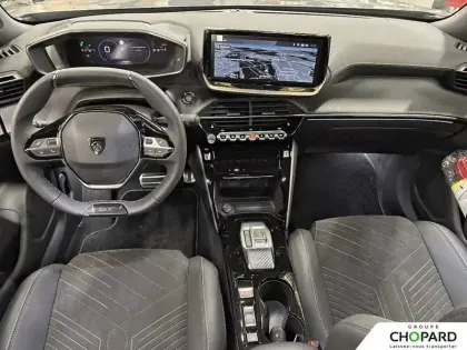 Photo 13 Peugeot 2008  Hybrid 145 e-DCS6