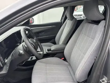 Photo 27 Renault Megane  E-Tech EV60 130ch super charge