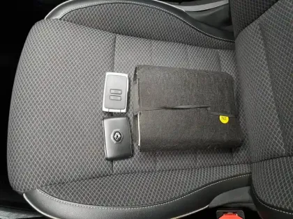 Photo 40 Renault Arkana  E-Tech hybride 145 - 22