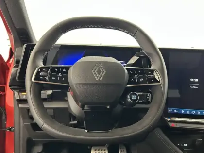 Photo 23 Renault Rafale  E-Tech full hybrid 200 ch